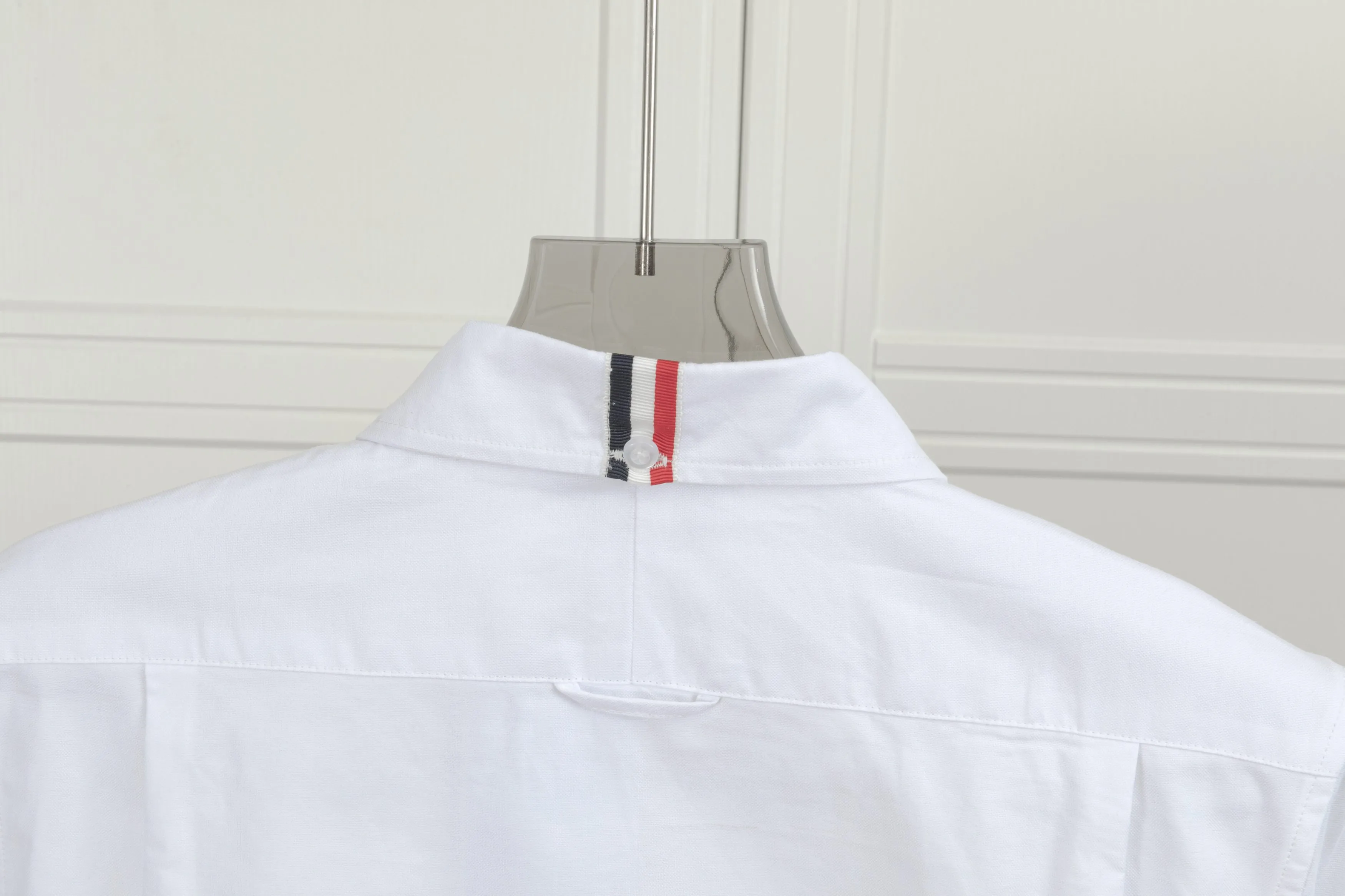 𝑻𝒉𝒐𝒎 𝑩𝒓𝒐𝒘𝒏𝒆 🇳🇱Classic Gray THOM BROWNE . Classic Gray ZP Quality White Same Style TB TB + + ：White Size：0/1/2/3/4